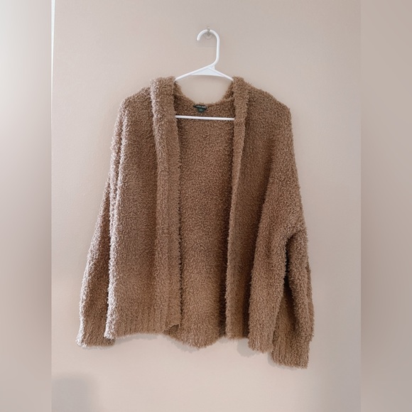 fuzzy sweater - Picture 1 of 2